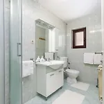 Lili Apartament