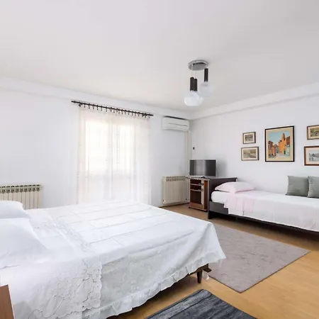 Апартаменты Lili